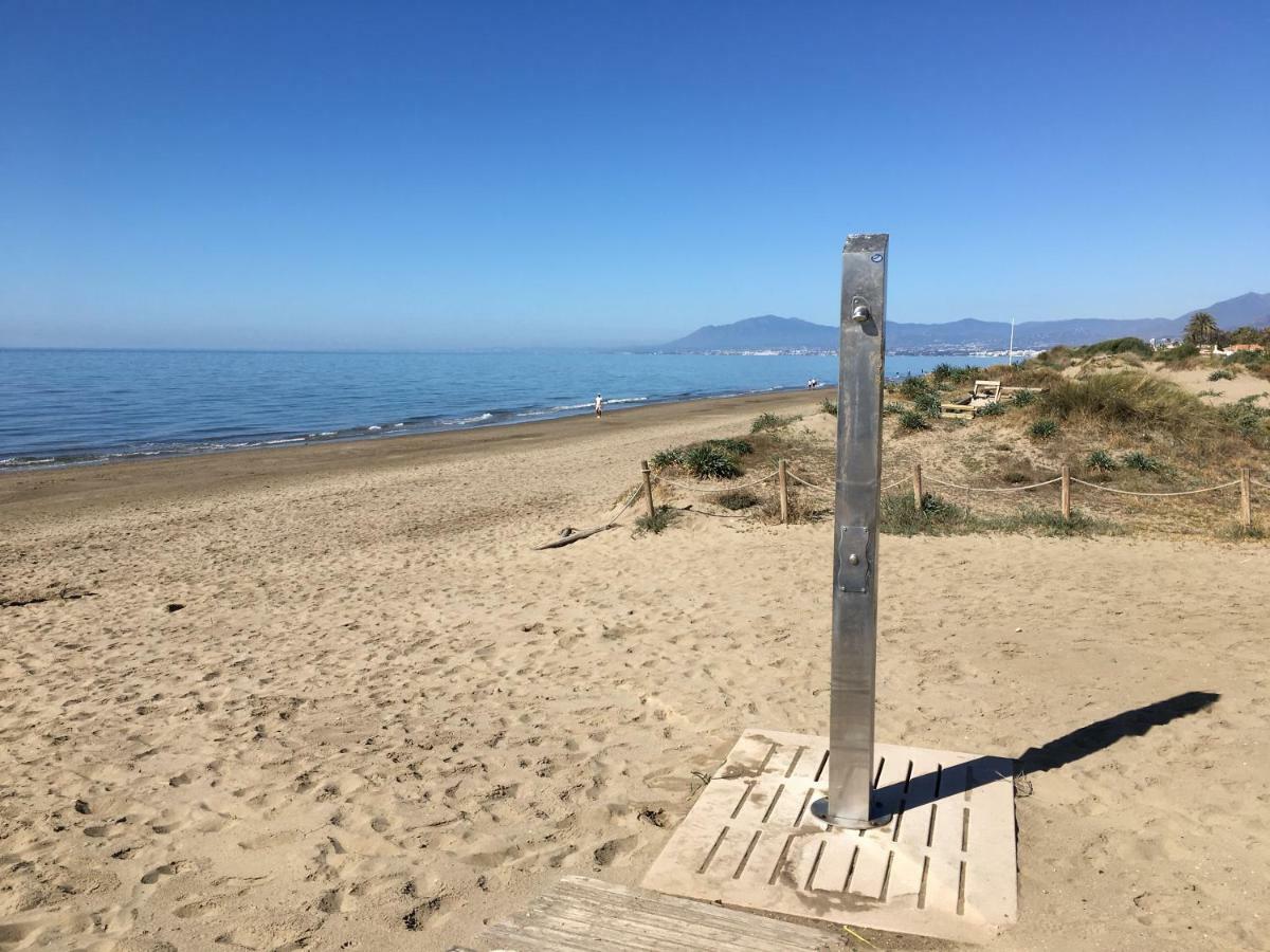 Estudio Con Insuperables Vistas Al Mar: Aparcamiento Marbella Exterior foto